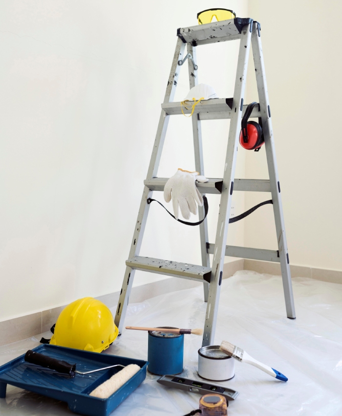 Matériel de peinture et finitions pour rénovation intérieure